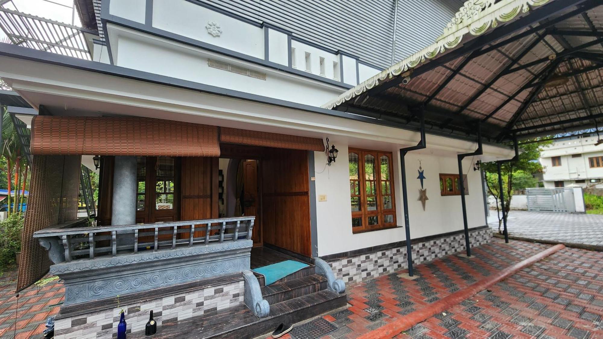Ebs Guest House 니둠바서리 외부 사진